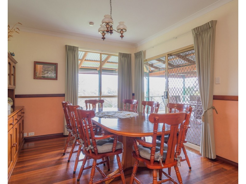 80 Albany Highway, Bedfordale WA 6112