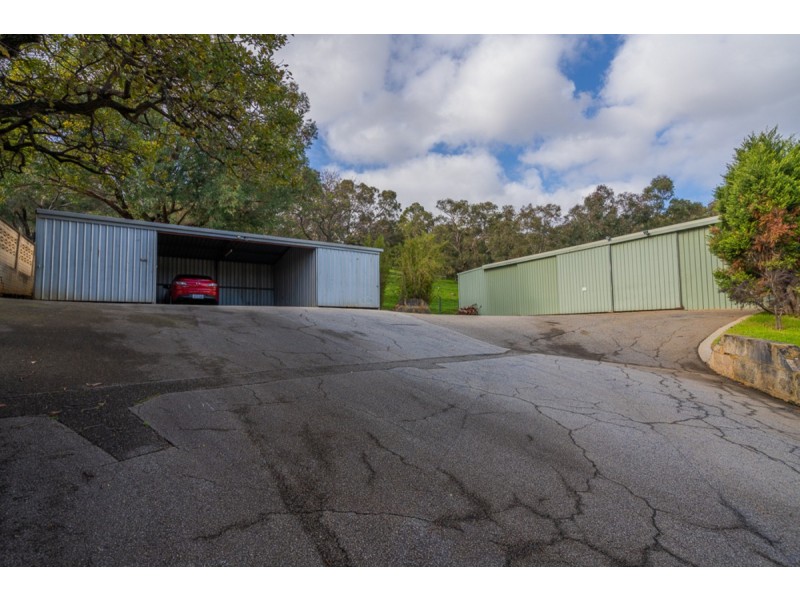 80 Albany Highway, Bedfordale WA 6112