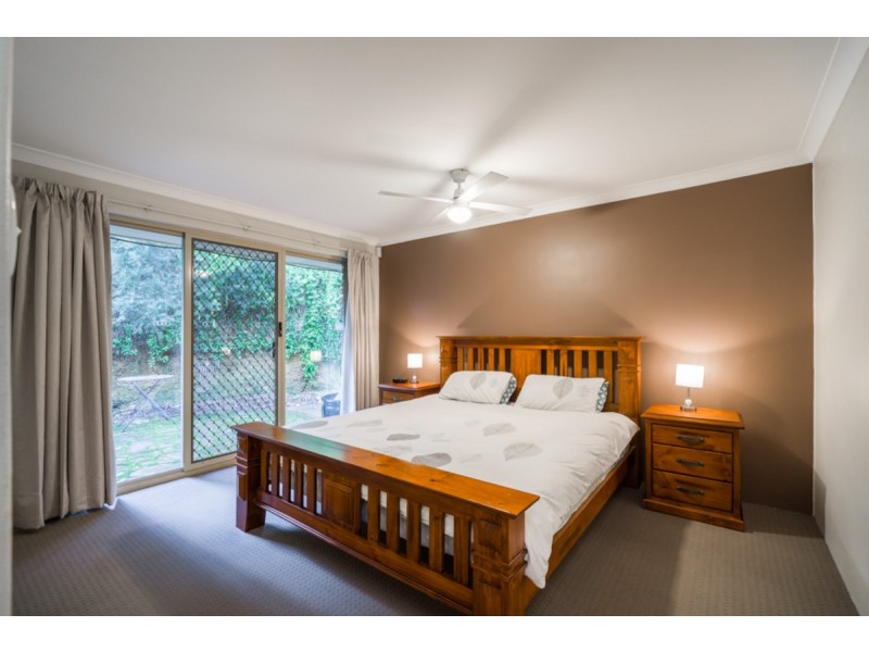 11 Mann Place, Roleystone WA 6111