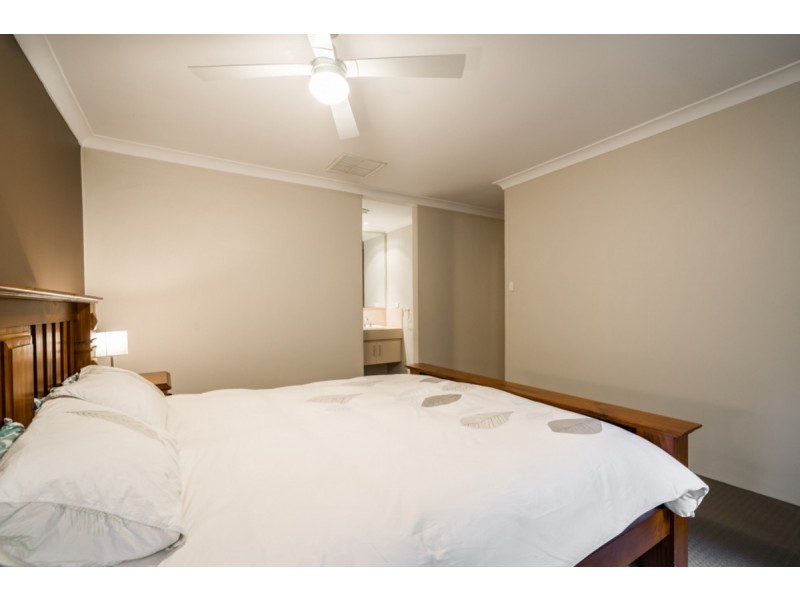 11 Mann Place, Roleystone WA 6111