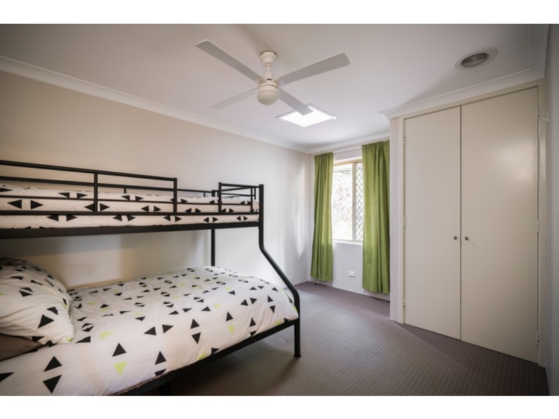 11 Mann Place, Roleystone WA 6111