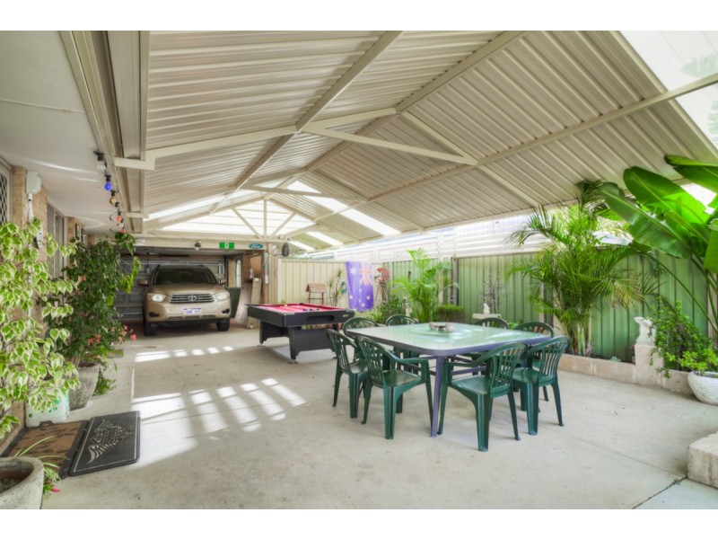 4 Ardmair Close, Seville Grove WA 6112