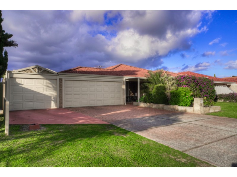 4 Ardmair Close, Seville Grove WA 6112