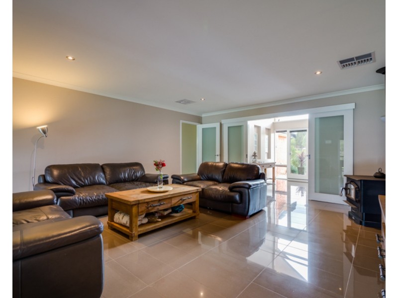 35 Observation Circle, Bedfordale WA 6112