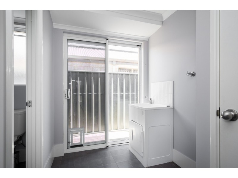 15 Bellas Circuit, Piara Waters WA 6112