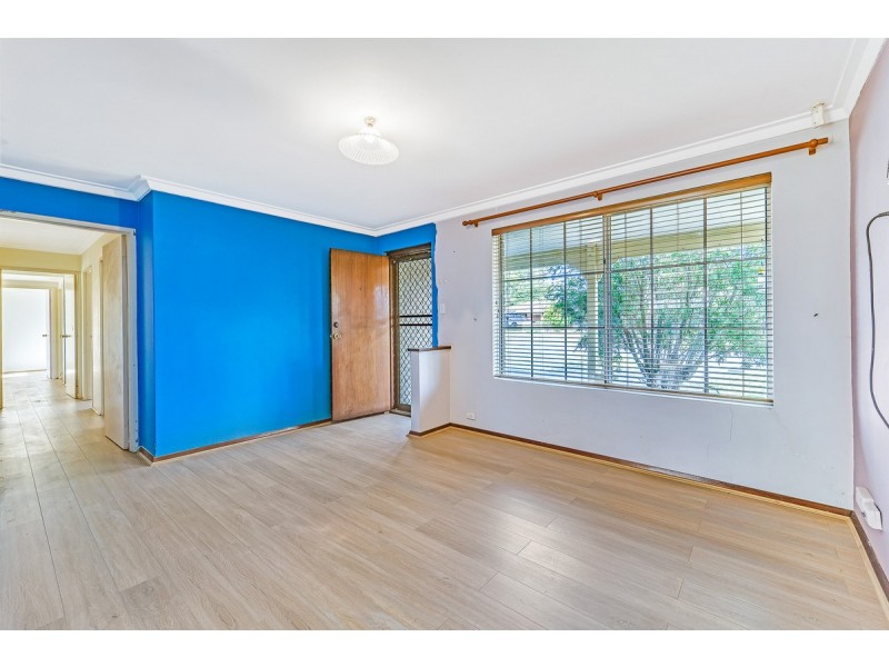 81 Girraween Street, Armadale WA 6112