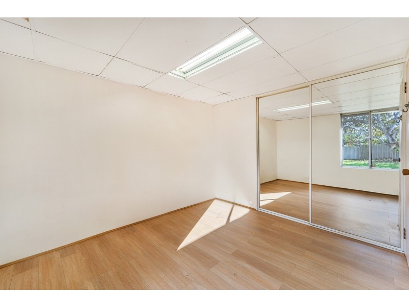 81 Girraween Street, Armadale WA 6112