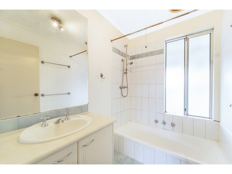 81 Girraween Street, Armadale WA 6112