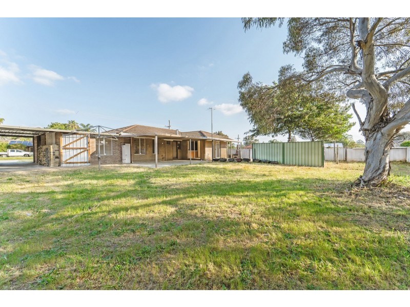 81 Girraween Street, Armadale WA 6112