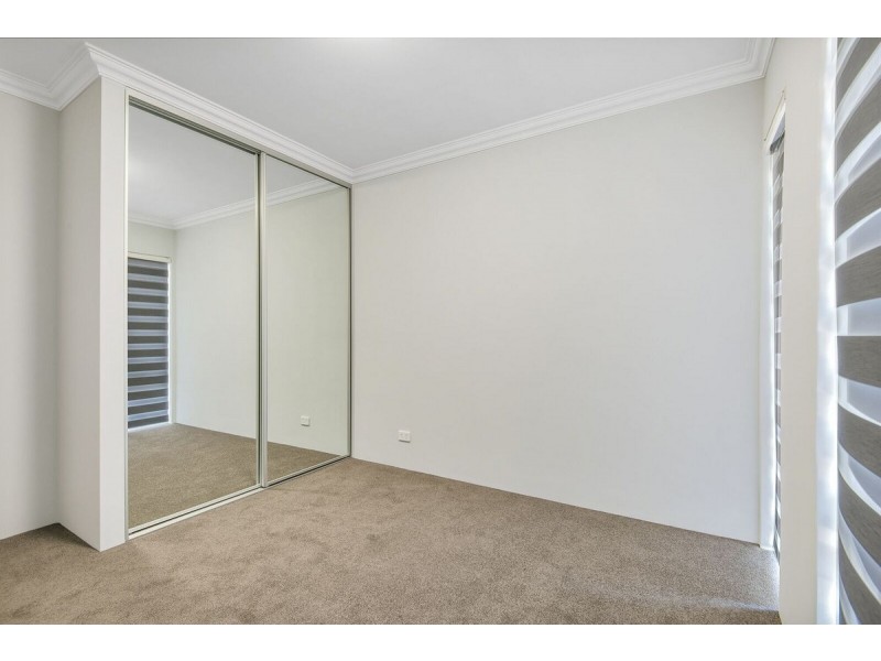 156 Lyon Road, Aubin Grove WA 6164