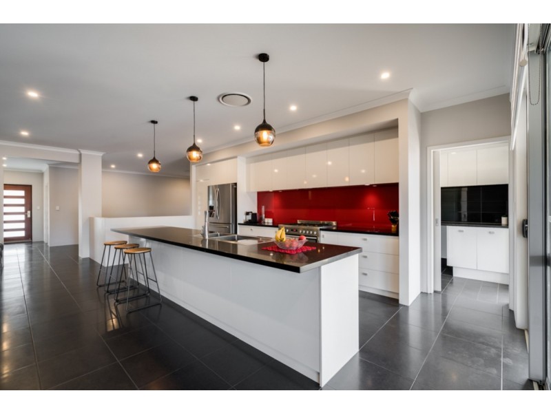 9 Meldrum Loop, Bedfordale WA 6112