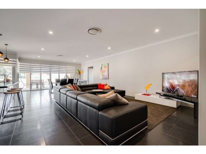 9 Meldrum Loop, Bedfordale WA 6112