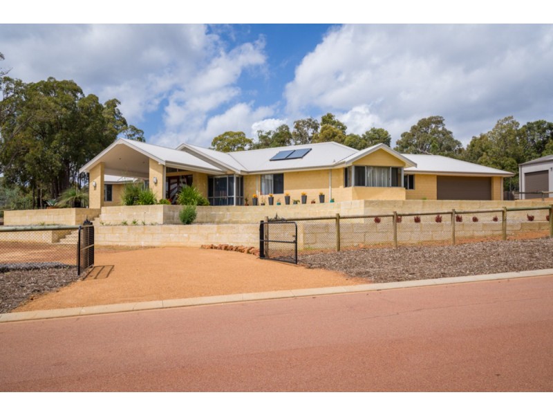 20 Paull View, Bedfordale WA 6112