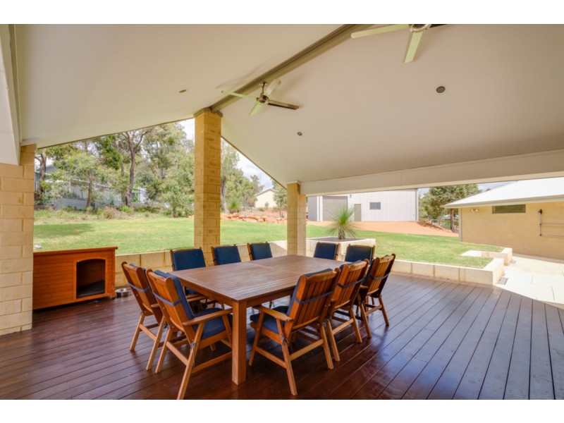 20 Paull View, Bedfordale WA 6112