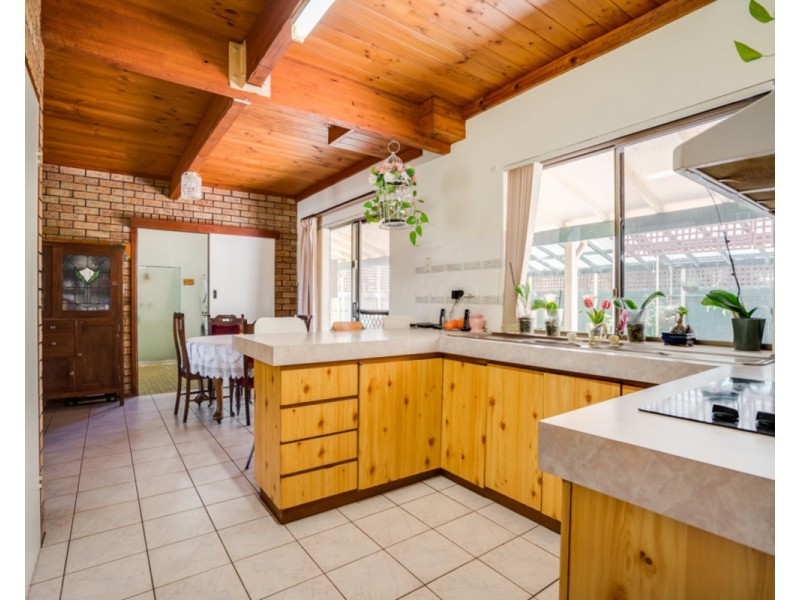 87 Wallangarra Drive, Bedfordale WA 6112