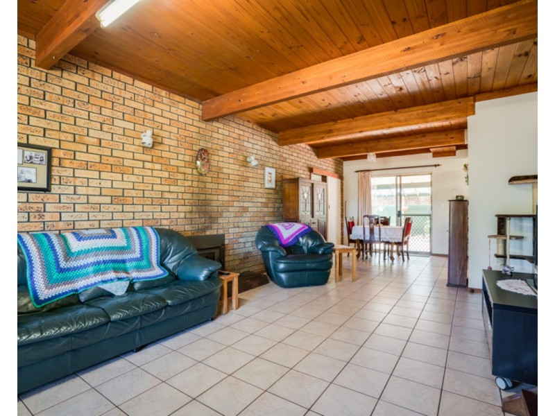 87 Wallangarra Drive, Bedfordale WA 6112