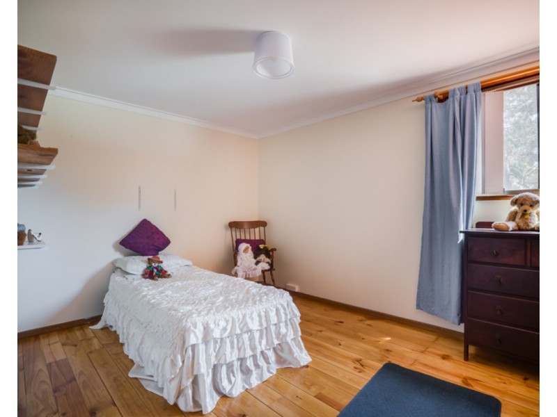 87 Wallangarra Drive, Bedfordale WA 6112