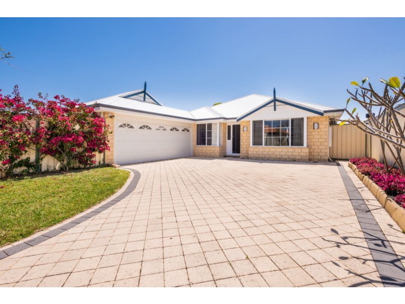8 Donegal Court, Seville Grove WA 6112