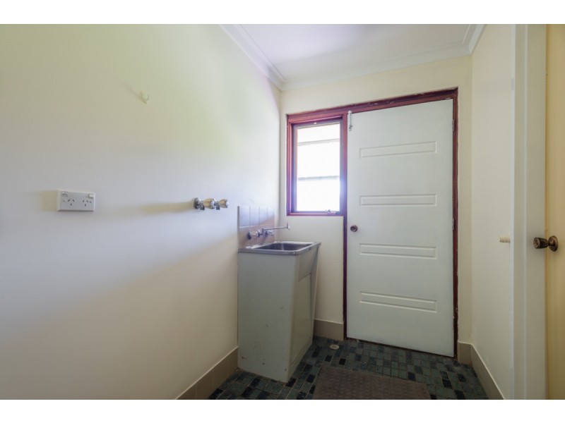 13 Becket Court, Camillo WA 6111