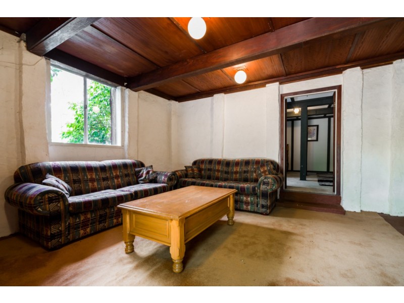 32 Nelson Street, Bedfordale WA 6112