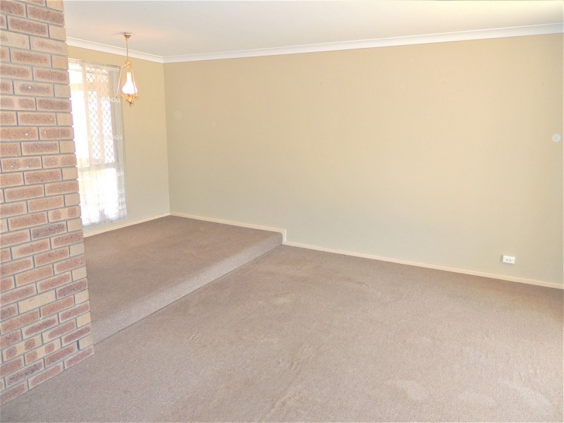 17 Durack Crescent, Gosnells WA 6110