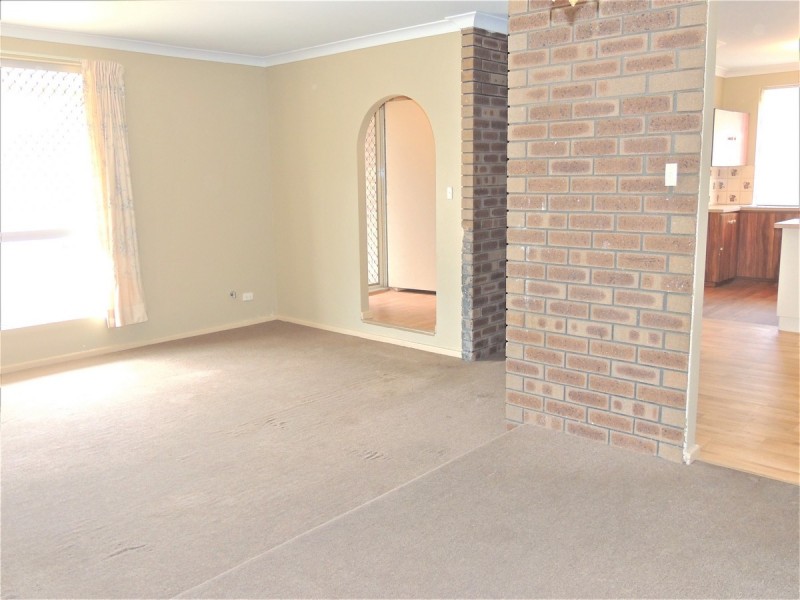 17 Durack Crescent, Gosnells WA 6110