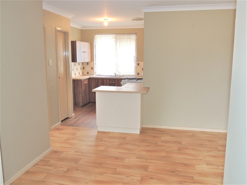 17 Durack Crescent, Gosnells WA 6110