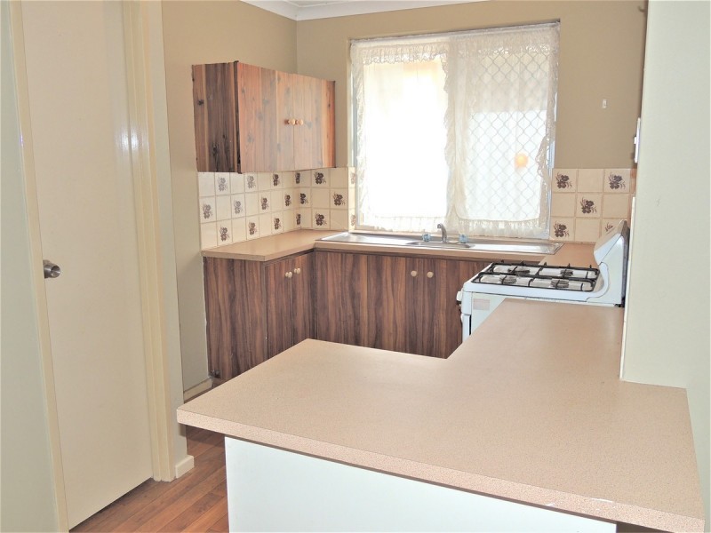 17 Durack Crescent, Gosnells WA 6110