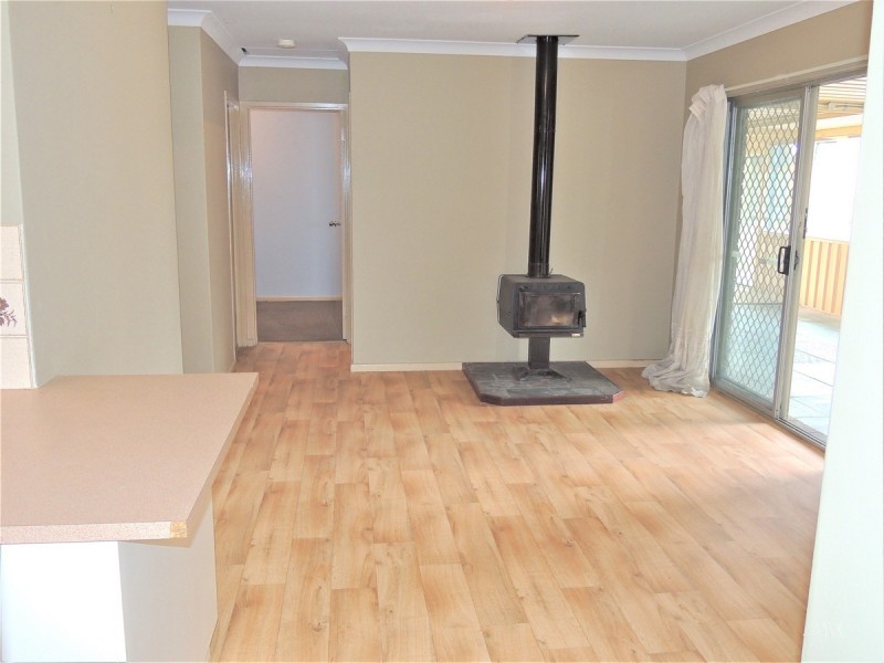 17 Durack Crescent, Gosnells WA 6110