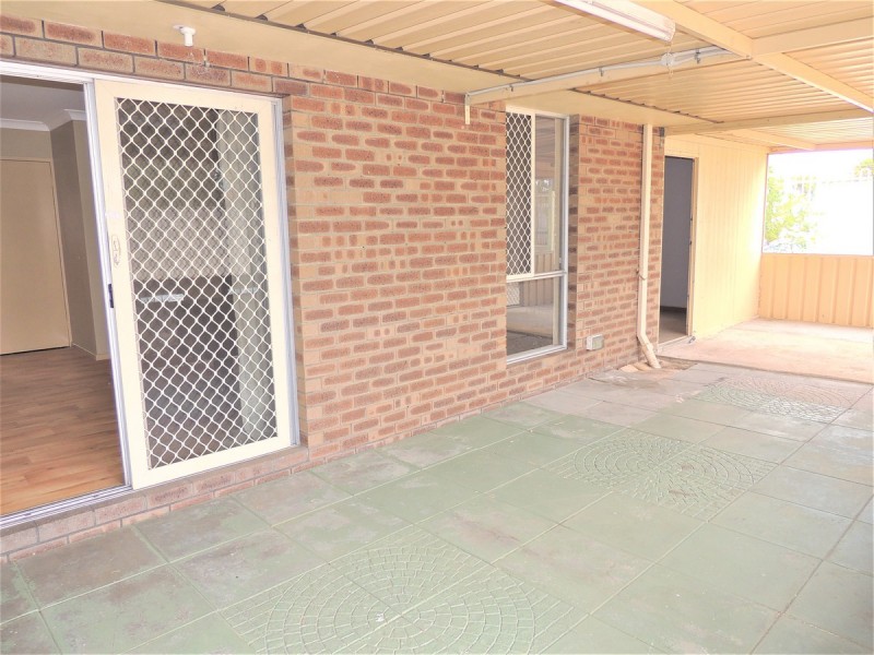 17 Durack Crescent, Gosnells WA 6110