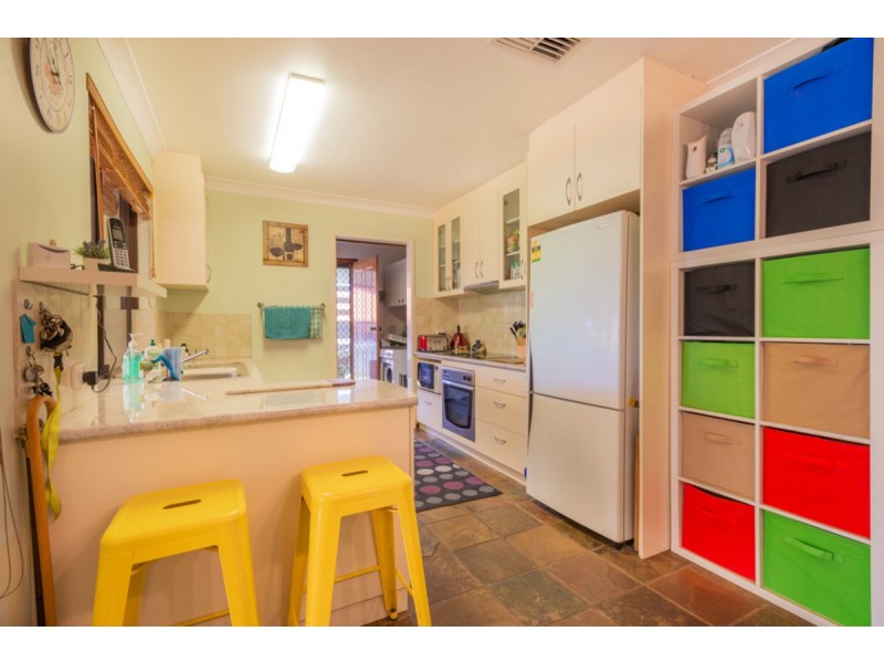 21 Charles Street, Kelmscott WA 6111