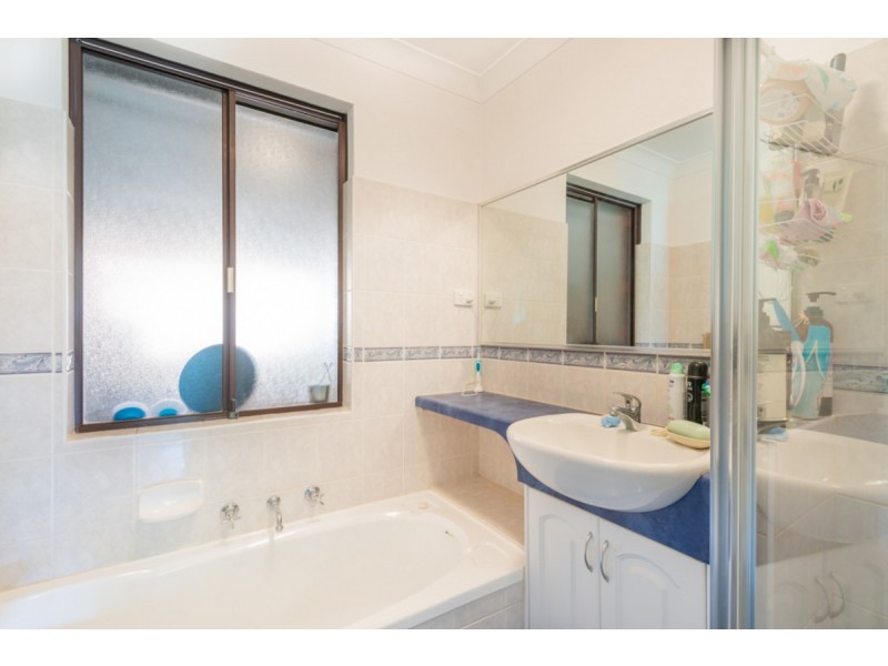 21 Charles Street, Kelmscott WA 6111