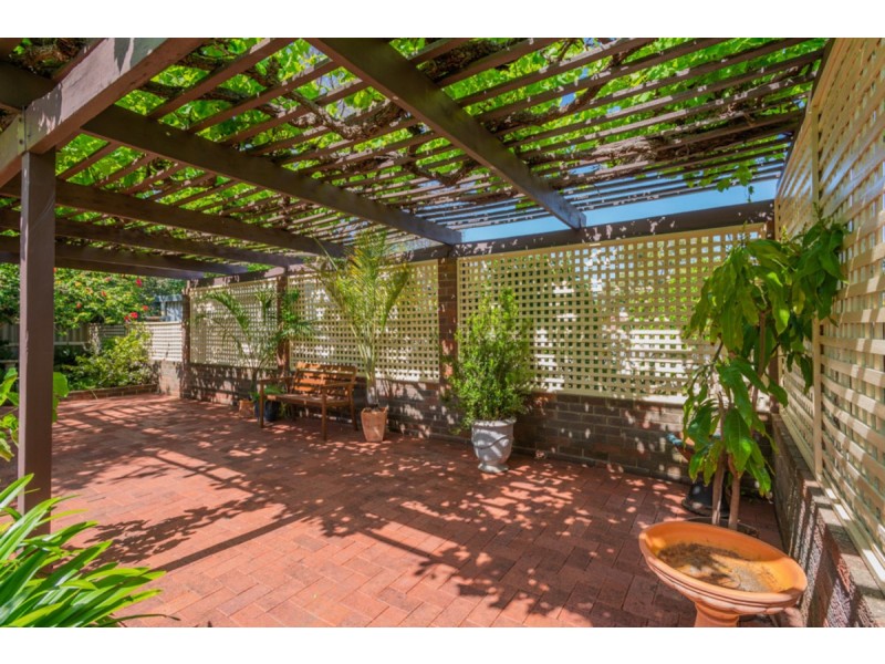 21 Charles Street, Kelmscott WA 6111