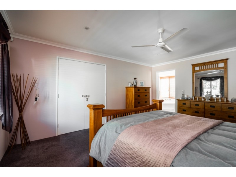 38 Hill Street, Kelmscott WA 6111