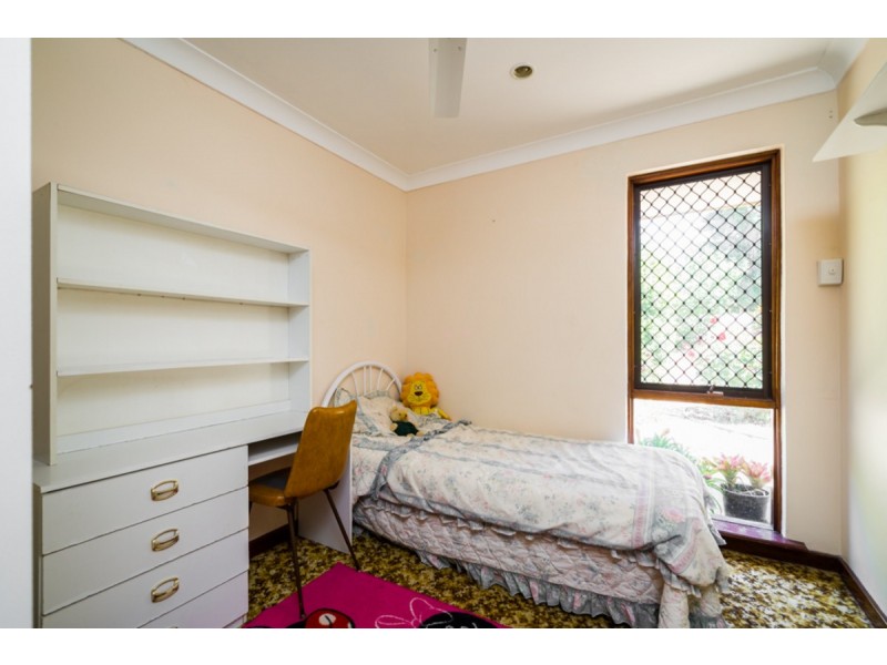 30 Ranford Street, Kelmscott WA 6111