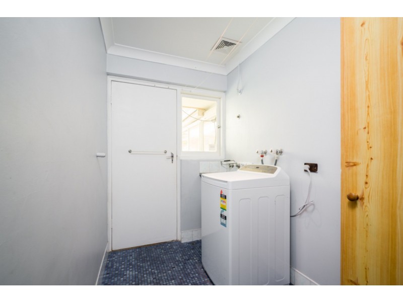 30 Ranford Street, Kelmscott WA 6111