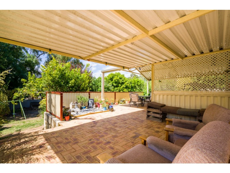 30 Ranford Street, Kelmscott WA 6111