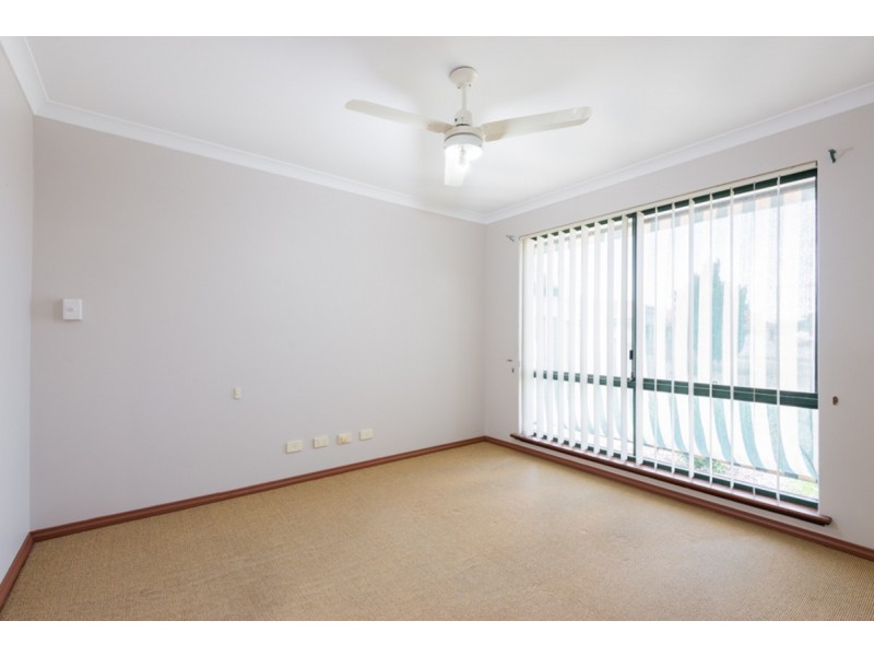 21 Greenshank Close, East Cannington WA 6107