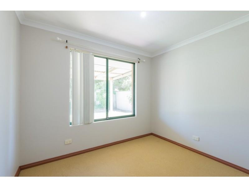 21 Greenshank Close, East Cannington WA 6107