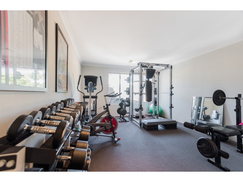 22 Maclean Street, Roleystone WA 6111