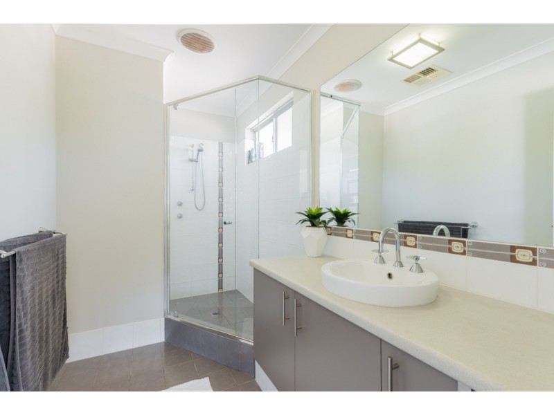 22 Maclean Street, Roleystone WA 6111