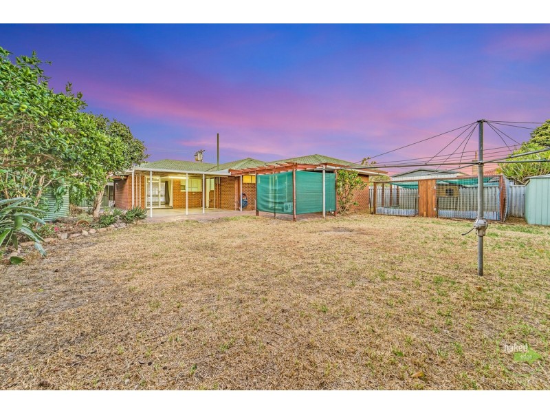 25 Graveney Way, Maddington WA 6109