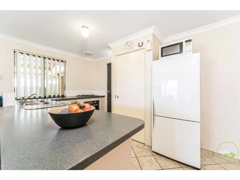 6 Murphy Road, Seville Grove WA 6112