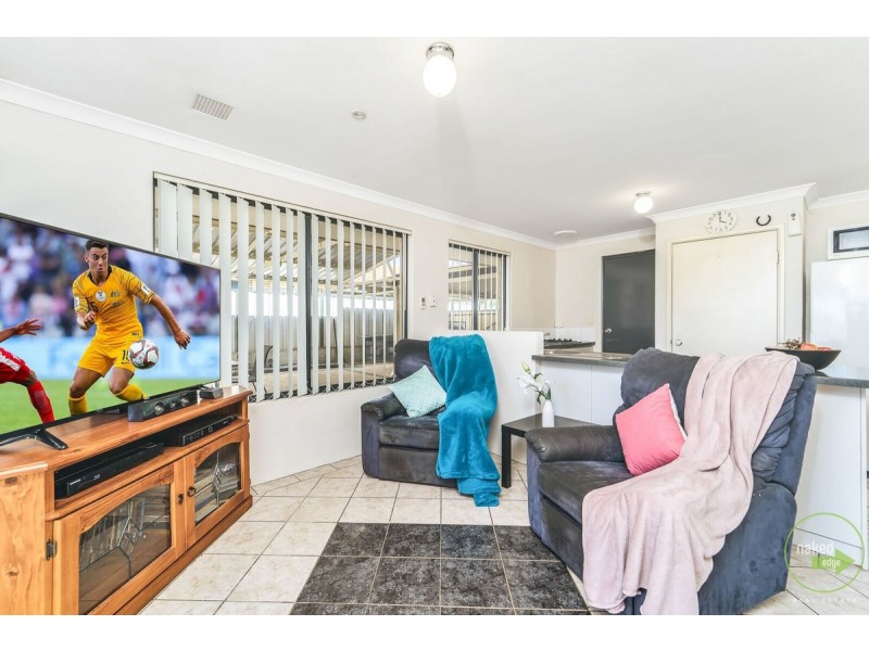 6 Murphy Road, Seville Grove WA 6112