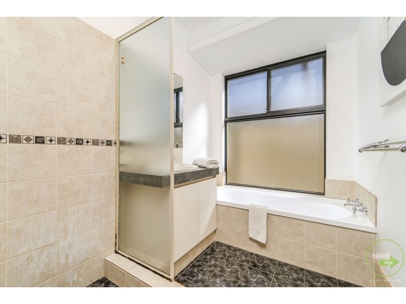 6 Murphy Road, Seville Grove WA 6112