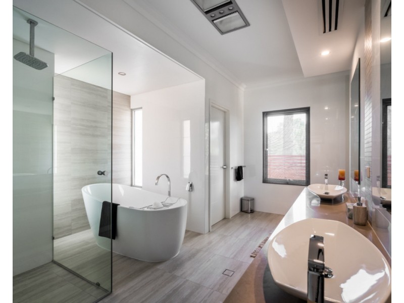 11 Flello Rise, Bedfordale WA 6112