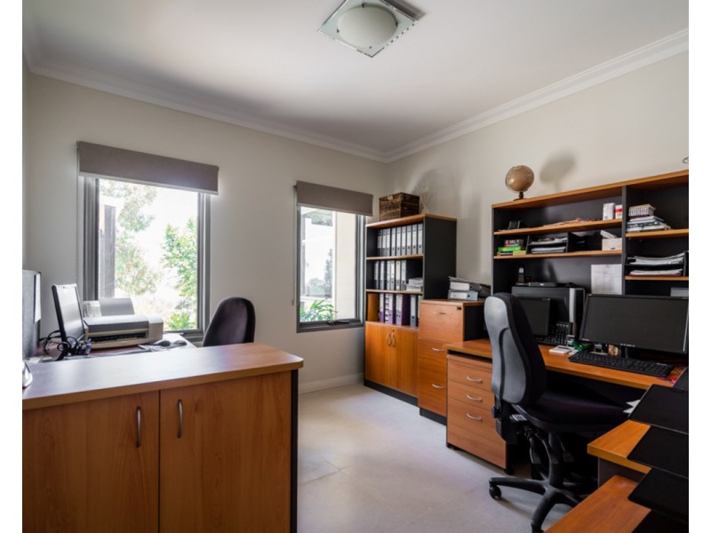 11 Flello Rise, Bedfordale WA 6112