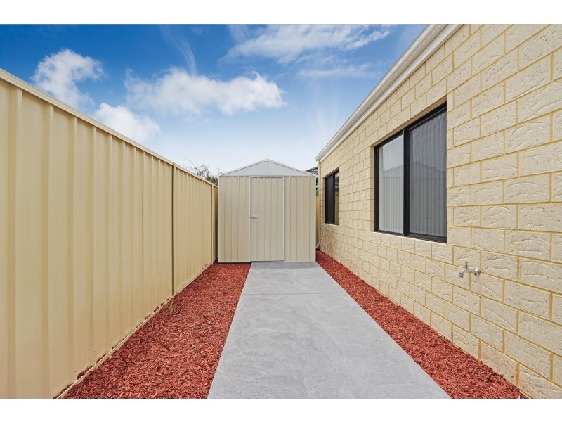 4/15 Gartrell Street, Midland WA 6056