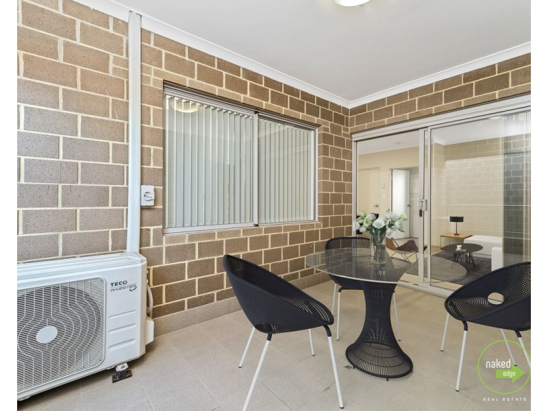 8 Blackburn Street, Maddington WA 6109