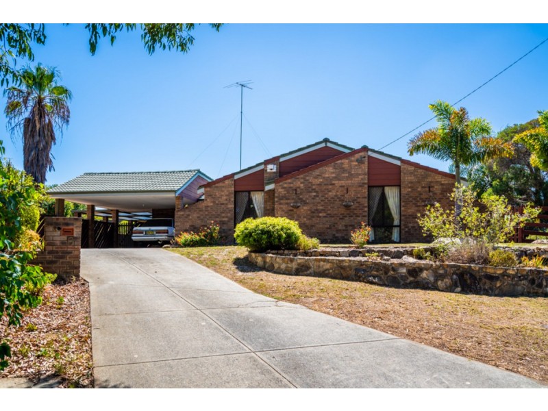 6 Topaz Court, Mount Richon WA 6112